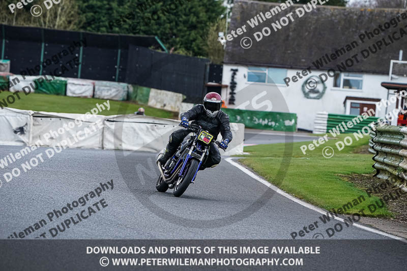 enduro digital images;event digital images;eventdigitalimages;mallory park;mallory park photographs;mallory park trackday;mallory park trackday photographs;no limits trackdays;peter wileman photography;racing digital images;trackday digital images;trackday photos
